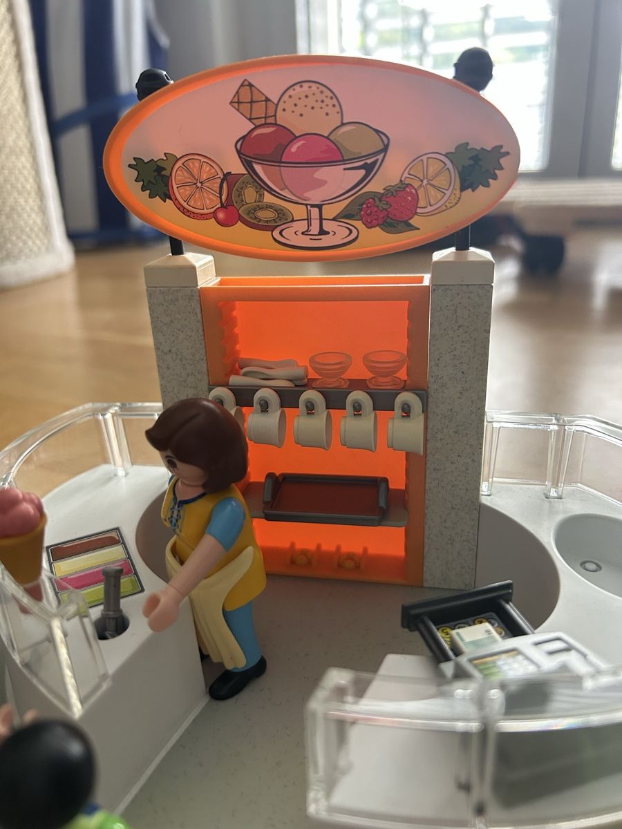 Playmobil Giocattoli: Eisdiele Playmobil – Usato da Kriens venduto da mel_ld5g 5