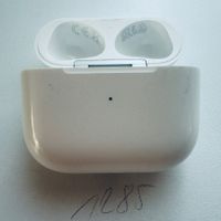 Original Apple Ladecase MagSafe A2566 für AirPods 3 Gen.