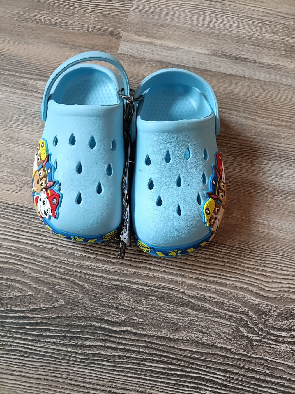 Crocs Scarpe per ragazzi: Crocs Neu Gr. 25 – Usato da Tenniken venduto da Pasci1990
