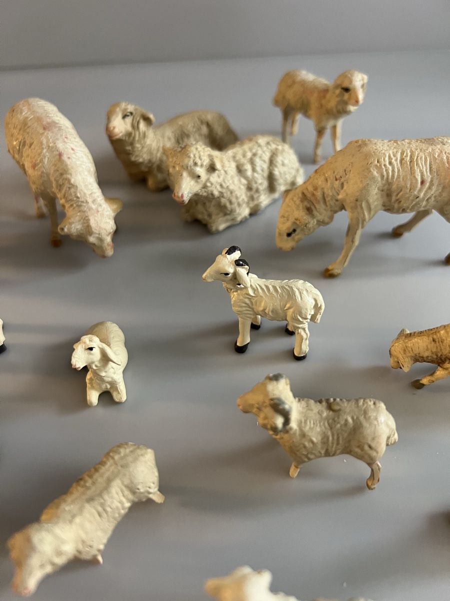 Statuette: Krippenfiguren Set mit Tieren   – Usato da chur venduto da Ika11 7