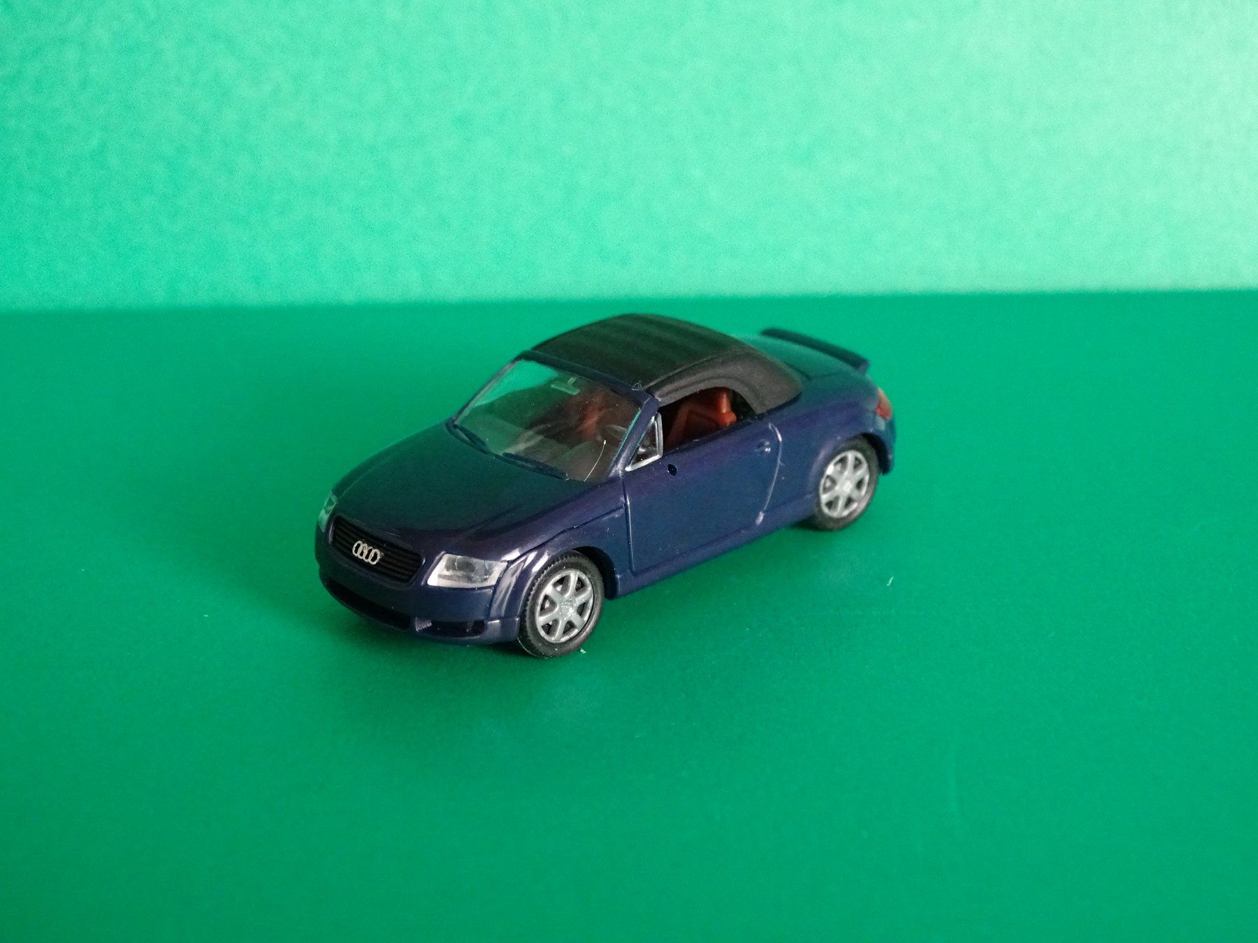 Rietze Modellini d'auto: Audi TT von Rietze 1/87 – Usato da Bretzwil venduto da Meex