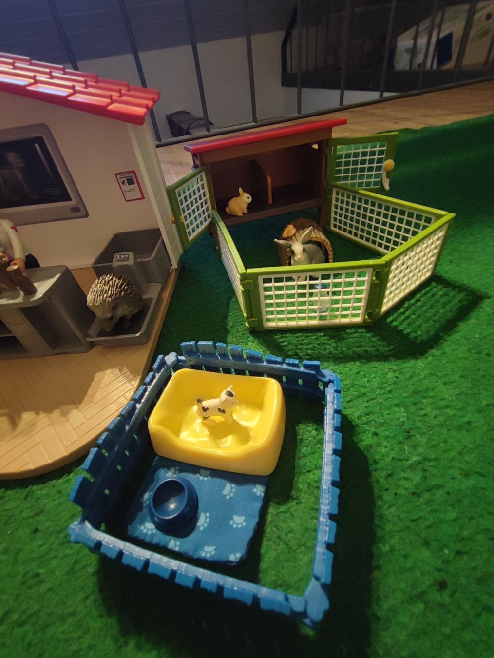 Schleich Giocattoli: Schleich Tierarzt Praxis – Usato da Beinwil am See venduto da stephanielarsen 4