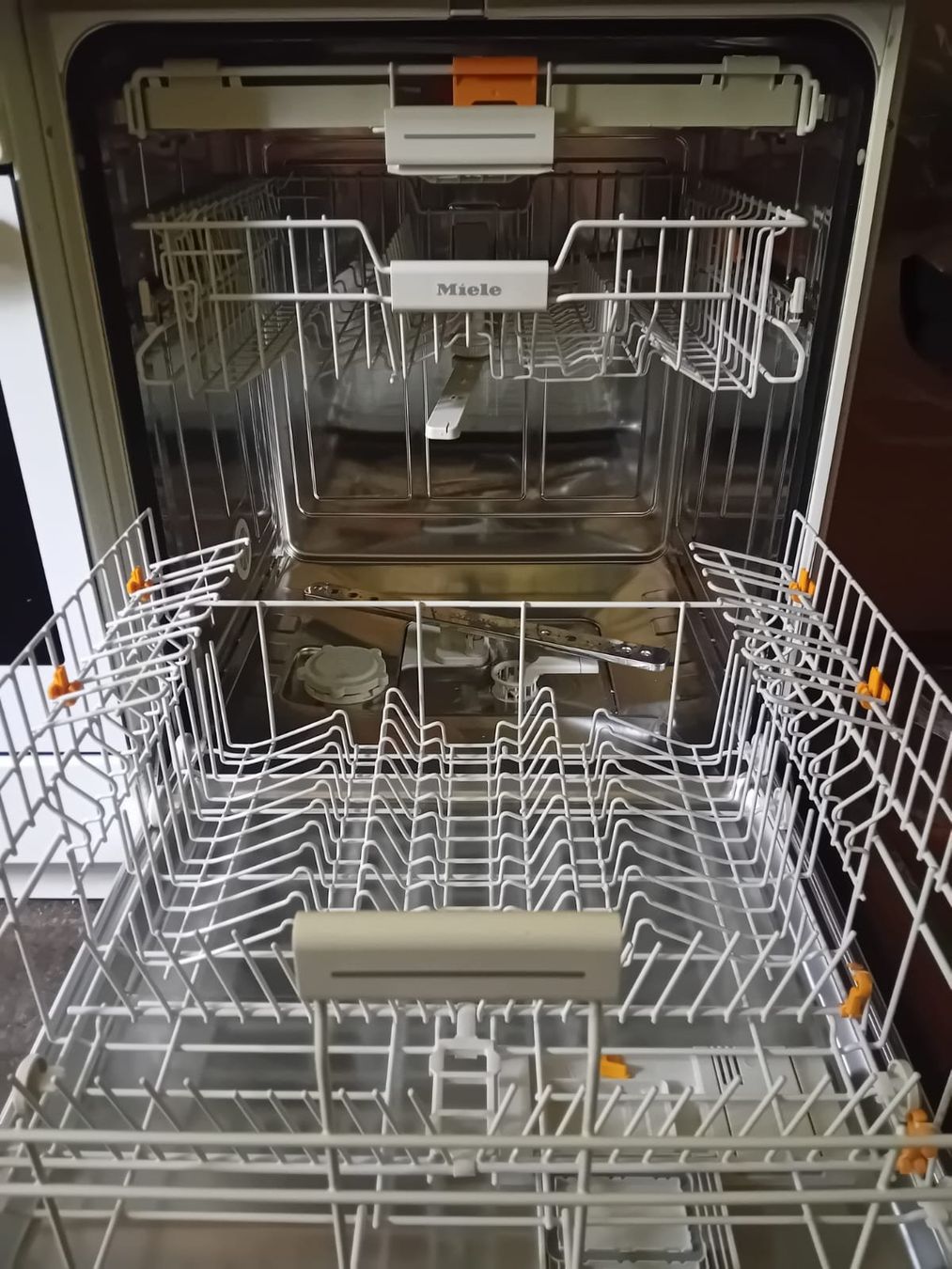 Miele Lavastoviglie: Miele G 16300-60 SC – Usato da Romanshorn venduto da GeorgTS 1