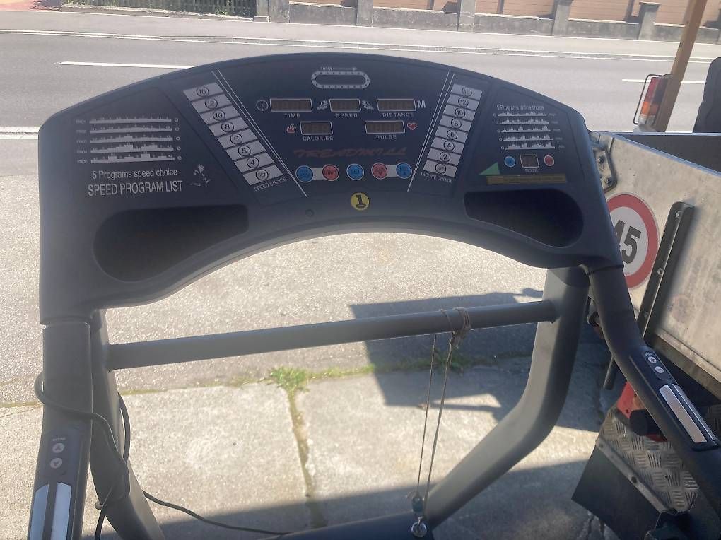 Hometrainer: Laufband – Usato da Flumserberg Theim venduto da flying-bubu 4