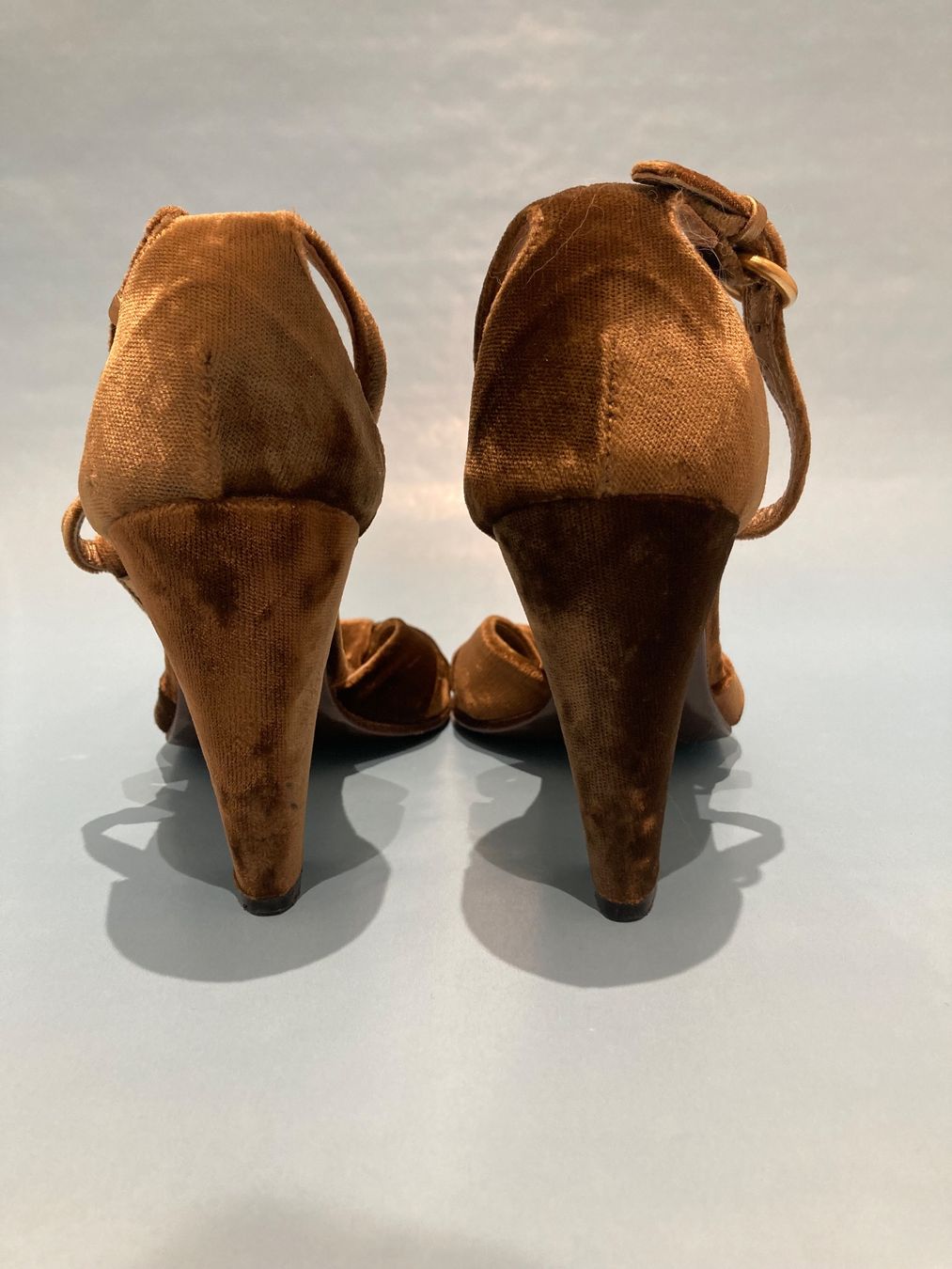 Prada Scarpe da donna: MIU MIU sandali no 36 – Usato da Paradiso venduto da Kayakara 2