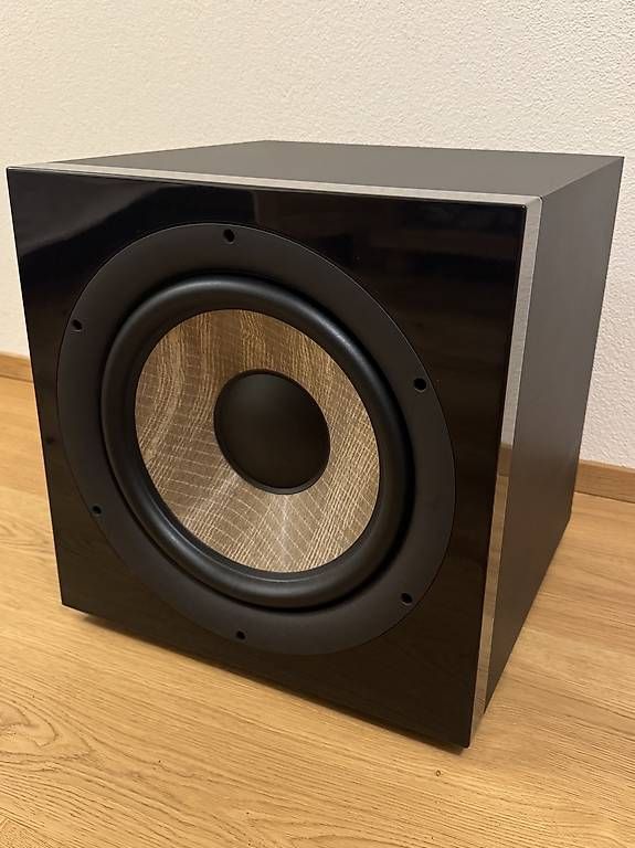 Haut-parleurs: Focal SUB 1000F Subwoofer – D'occasion à Sempach par Brobean 1