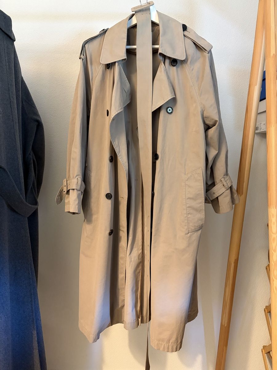 Zara Cappotti: Trench beige Zara – Usato da Luzern venduto da mic_99vf 2