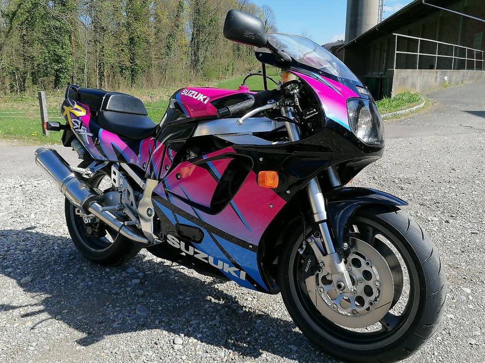 Strada: Suzuki GSX R750W – Usato da Rheinfelden venduto da polarfuchs 3