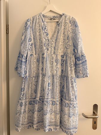 Kleid marée blauweiss Grösse S neuwertig