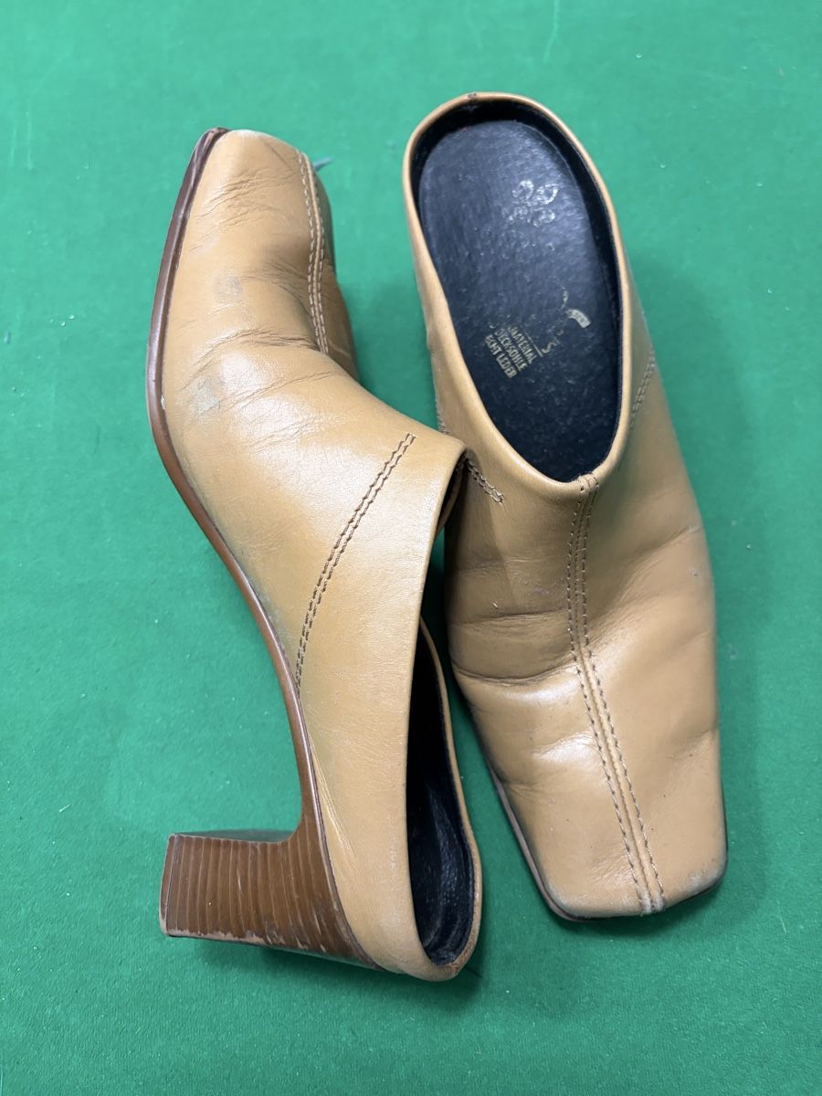 Chaussures femmes: Pantolette Gr. 39 – D'occasion à Lausen par Re4649 2