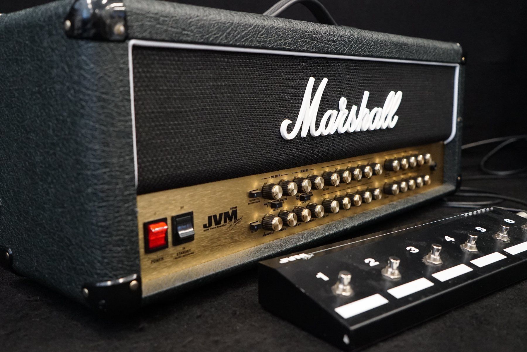 Marshall Amplificatori: Marshall JVM410H (Head) Fussliste – Usato da Ortschwaben venduto da Musictrade 1
