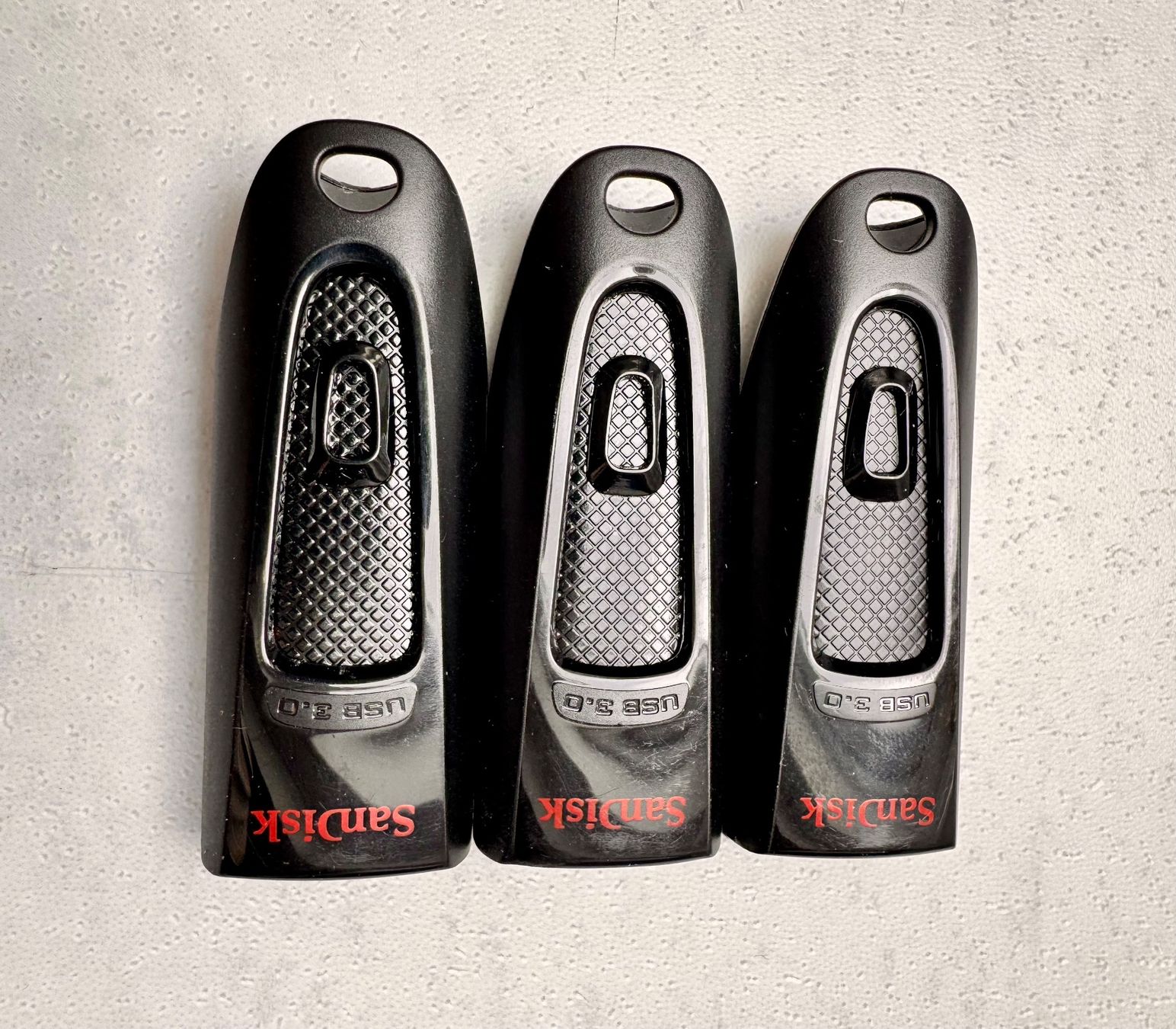 Sandisk USB Sticks: 3x SanDisk USB 3.0 Sticks 32GB – Gebraucht aus Hermetschwil-Staffeln von Mobile2013