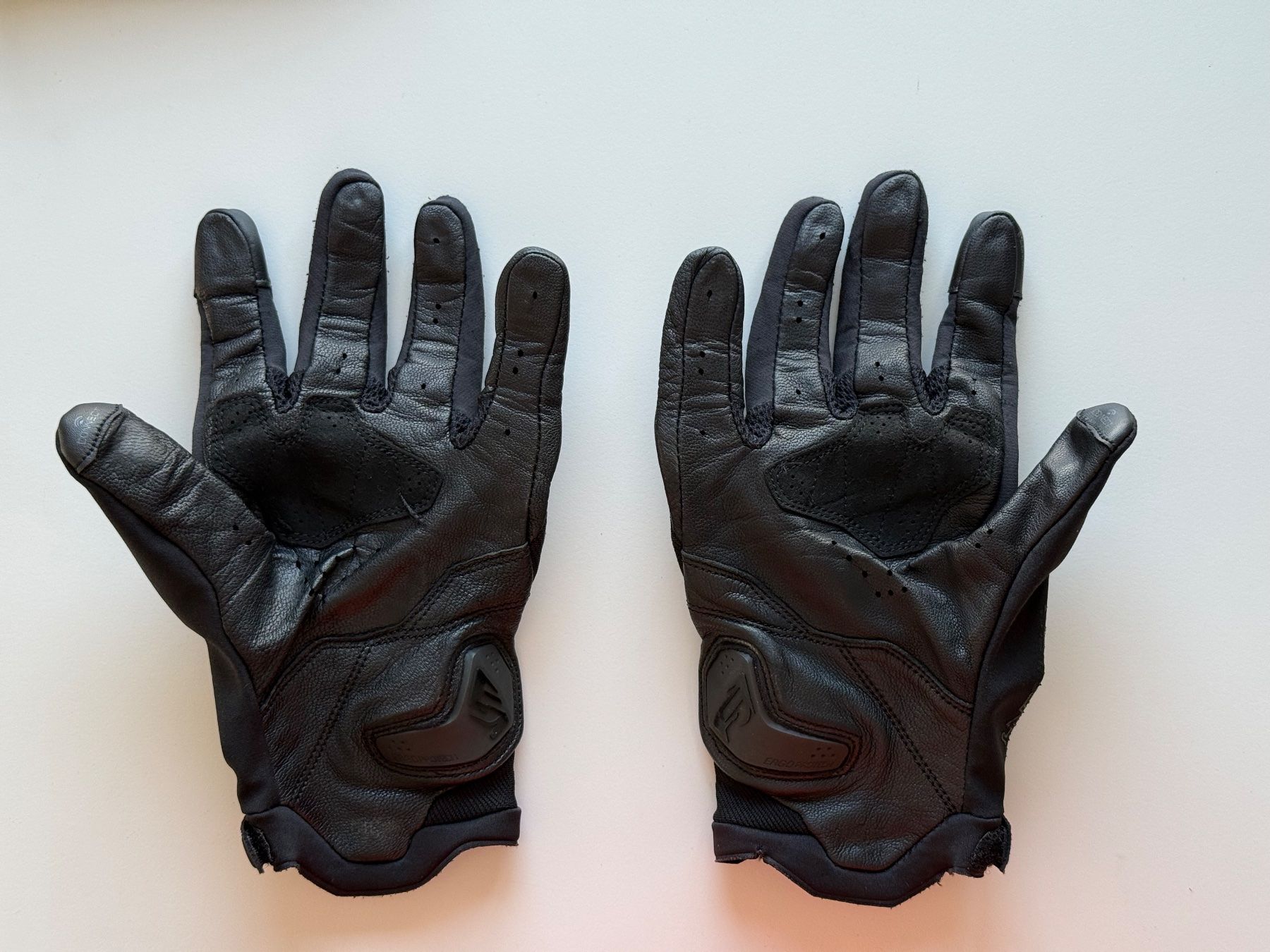 Autres accessoires hommes: Motorradhandschuhe Five Stunt Evo 2 – D'occasion à Erlenbach ZH par gir_fq7w 1