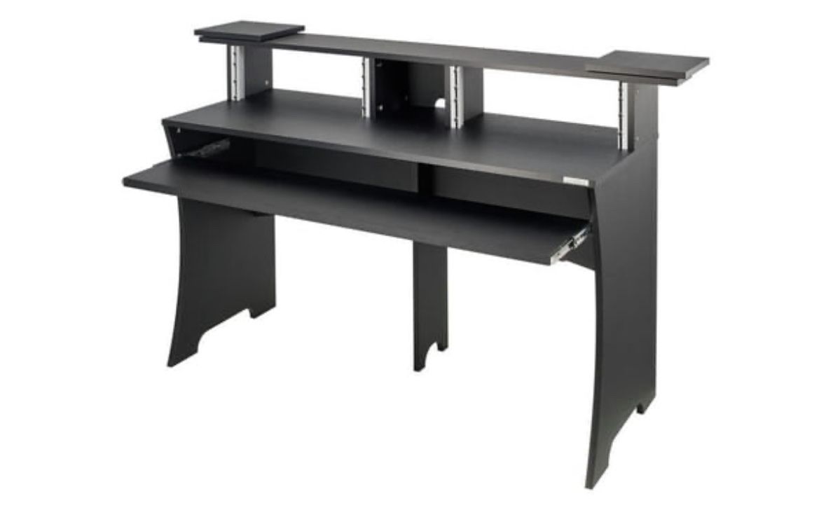 Tavoli: Studio Tisch (Glorious) – Usato da Brig venduto da VS-39 1