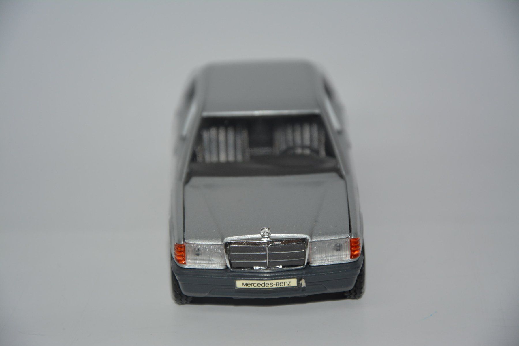 Mercedes-Benz Modellautos: Mercedes-Benz 190E W201 , Cursor  Modell , 1:35 – Neu und originalverpackt aus Goldach von Feivel9 3