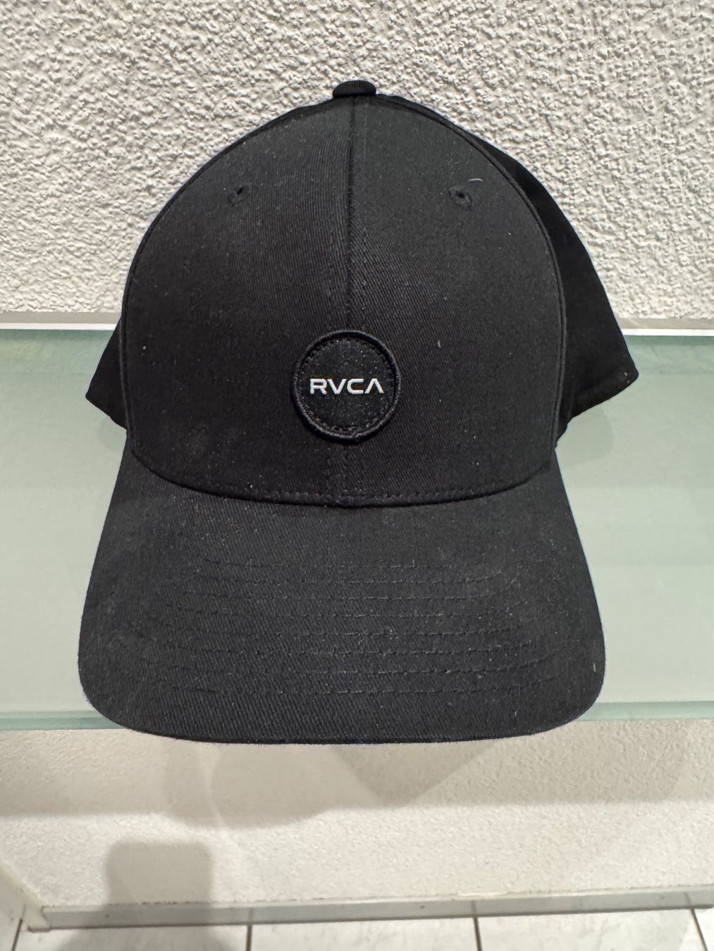 Hüte, Mützen & Caps: RVCA - Neu nie getragen, war ein Geschenk. Flexfit. – Neu (gemäss Beschreibung) aus Neuenhof von Mixmaster