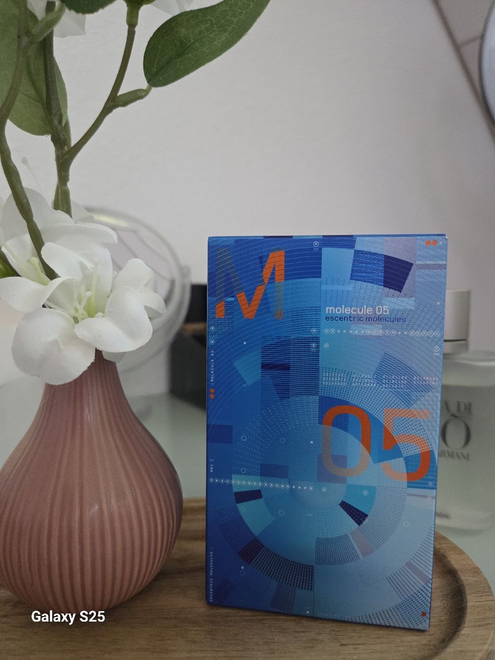 Profumi & Eau de Toilette: Escentric Molecules Molecule 05 Eau de Toilette 100ml neu – Nuovo (secondo la descrizione) da Weiach venduto da Vin_tage 2
