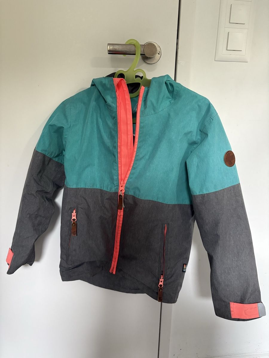 Rukka Vestes: Rukka Regenjacke, Grösse 128 – D'occasion à Horgen par Taravao 3