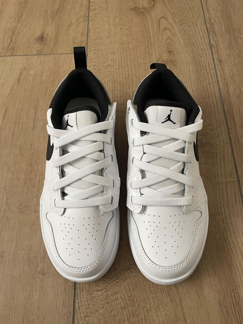 Jordan Scarpe per ragazzi: Nike Jordan 1 Gr. 33.5 NEU – Nuovo e nell'imballaggio originale da Waltenschwil venduto da hansnine 4
