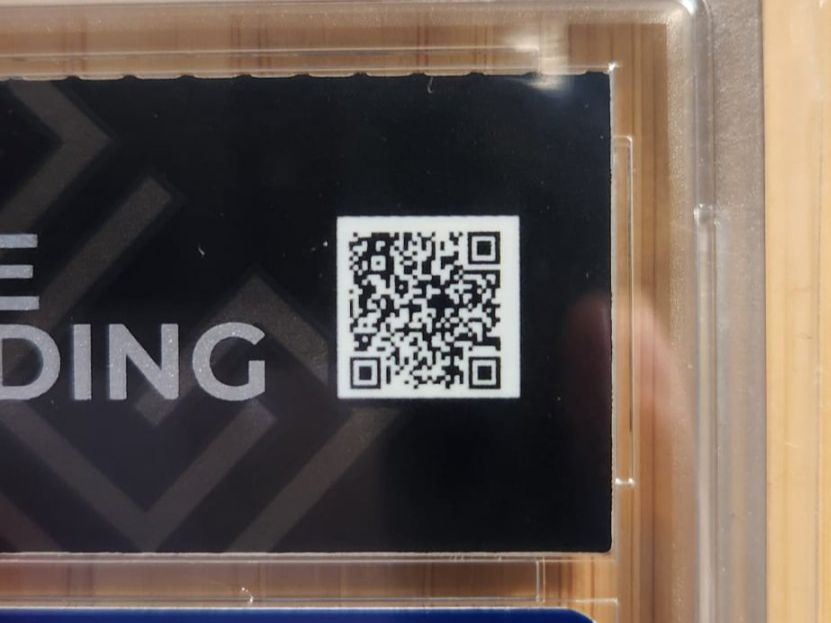 Pokémon Carte collezionabili: Pikachu Celebrations - Pure Grading 9.5 - PSA 10? – Nuovo e nell'imballaggio originale da Moutier venduto da tom_9zxw 2