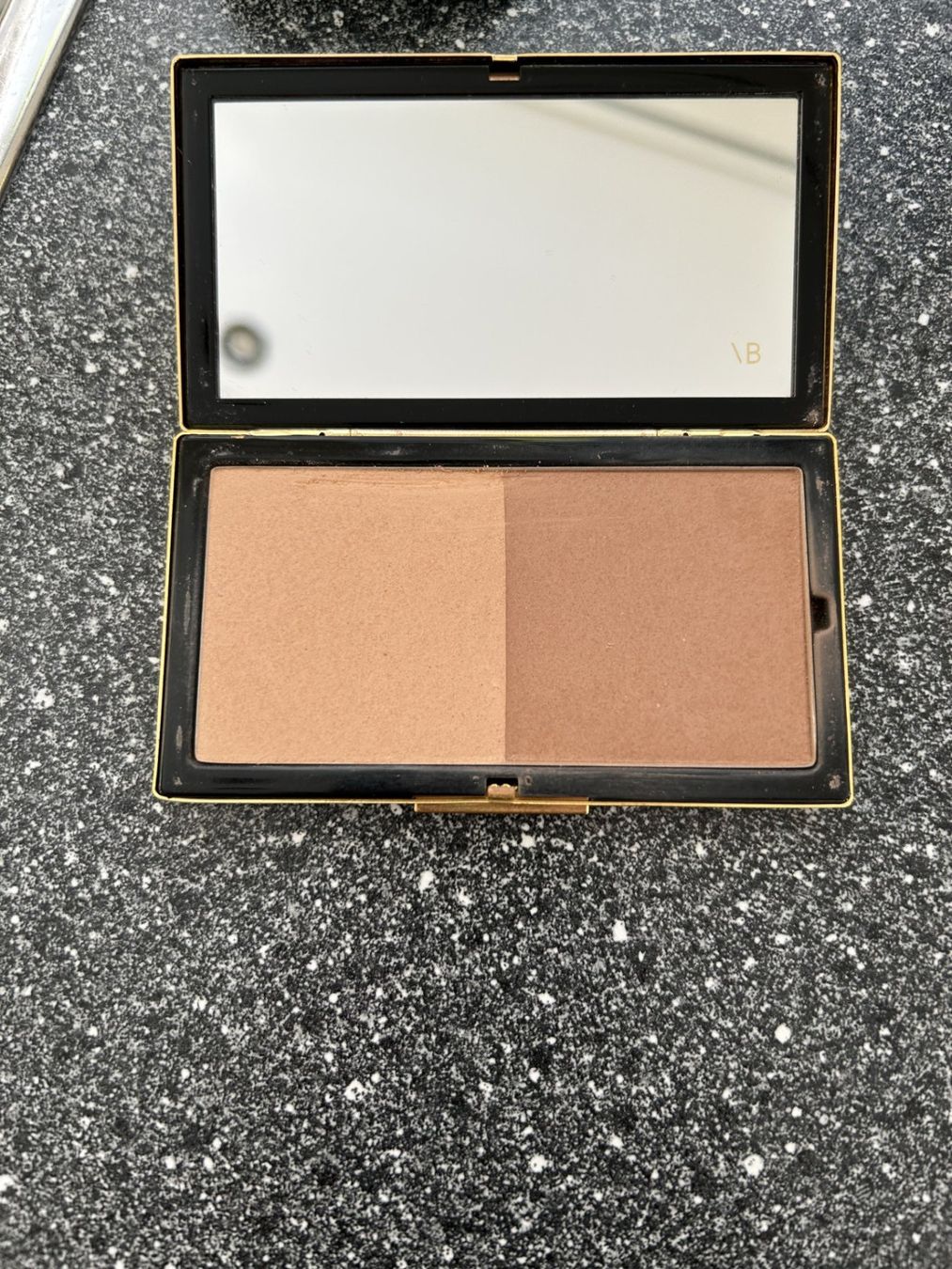 Make-up: Victoria Beckham Beauty Matte Bronzing Brick – Usato da Eichberg venduto da Kati30