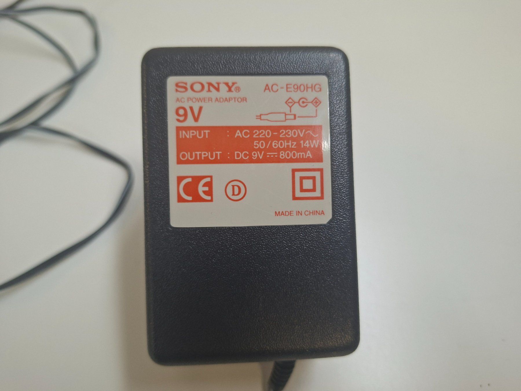 Unità & Adattatore: Sony AC-E90HG Netzteil, 9V Adapter – Usato da Wettingen venduto da Wendemarket