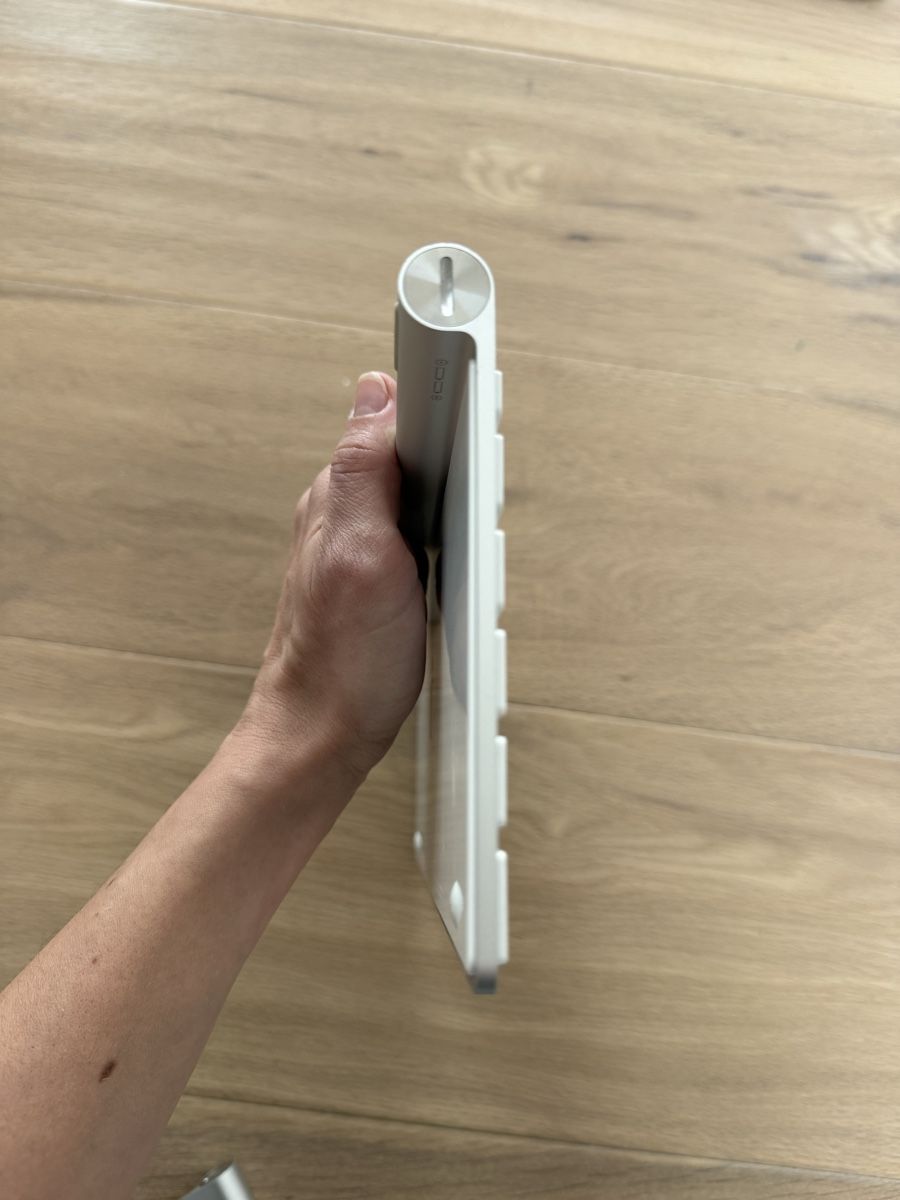 Apple Tastiere: Apple Wireless Keyboard A1314 - Top Zustand! – Usato da Habsburg venduto da franziska_81 1