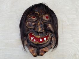 seltene alte Walliser / Lötschentaler Holzmaske