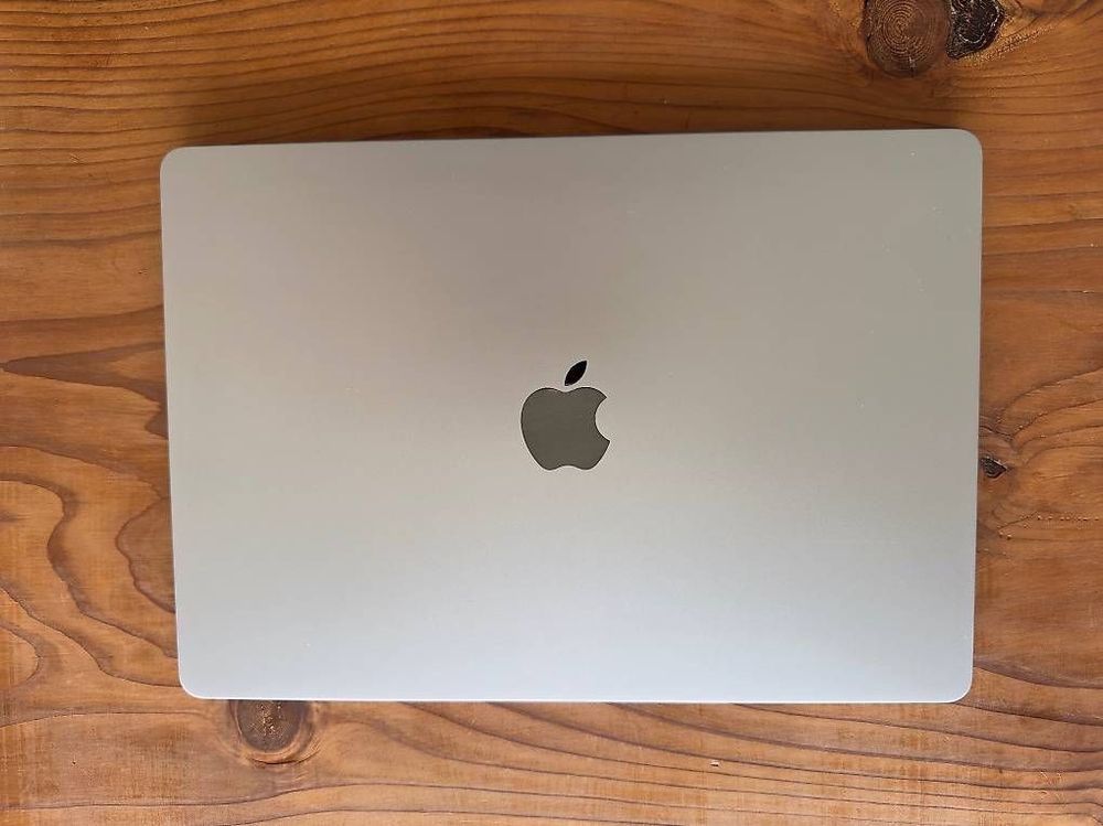 Apple Notebook: MacBook Air 15", M2 – Usato da Zug venduto da 6Optimus 1