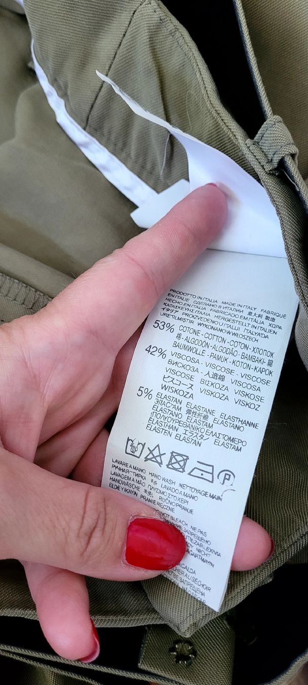Pantalons: Rinascimento Khaki Stoffhose Gr.S mit Gürtel, – D'occasion à Emmenbrücke par gatasalvache 6