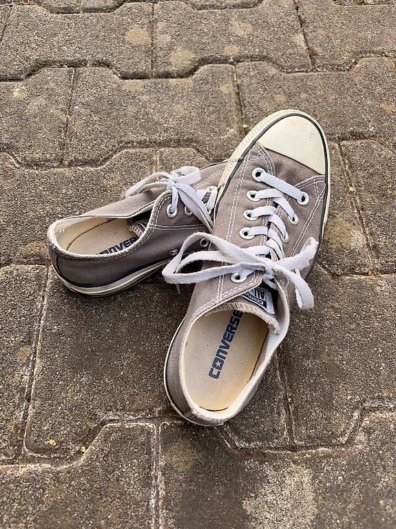Scarpe da uomo: Converse Chuck Taylor All Star Classic grau Gr. 38 – Usato da Zürich venduto da shaymay