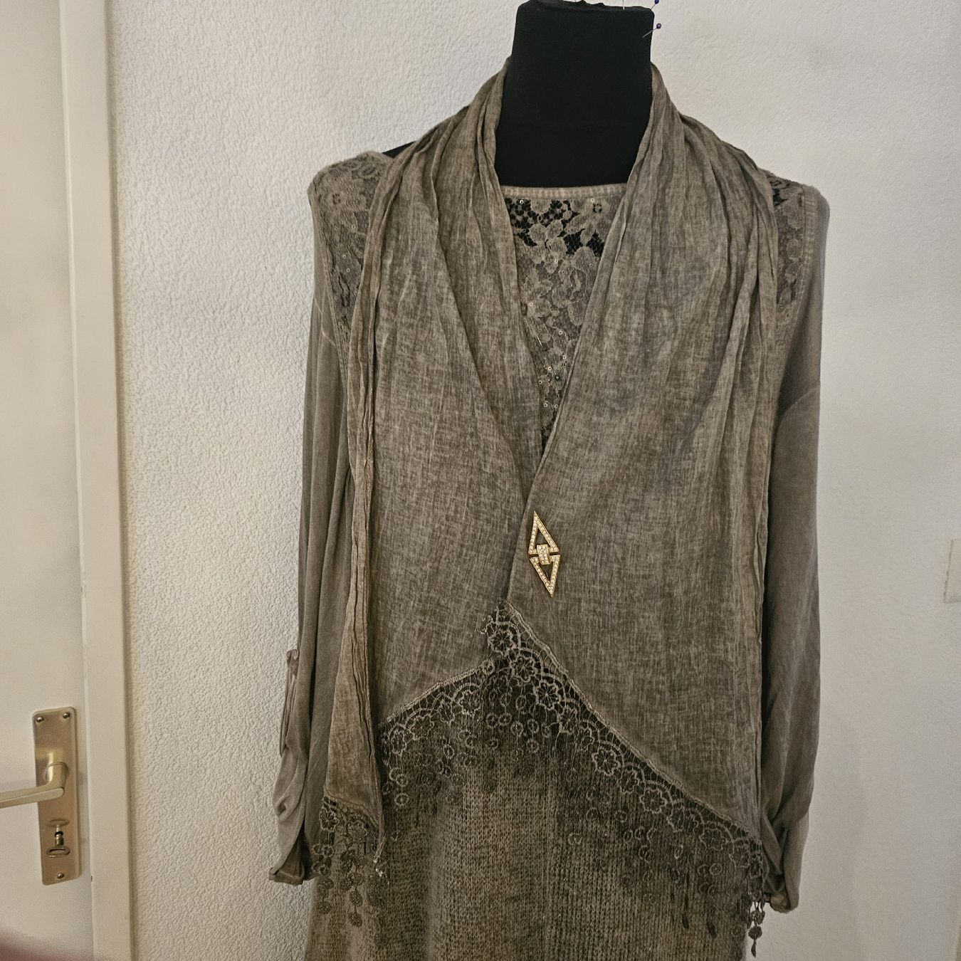Kleider: Boutique kleid lang gr 46 – Gebraucht aus wolfhalden von 46464646 1