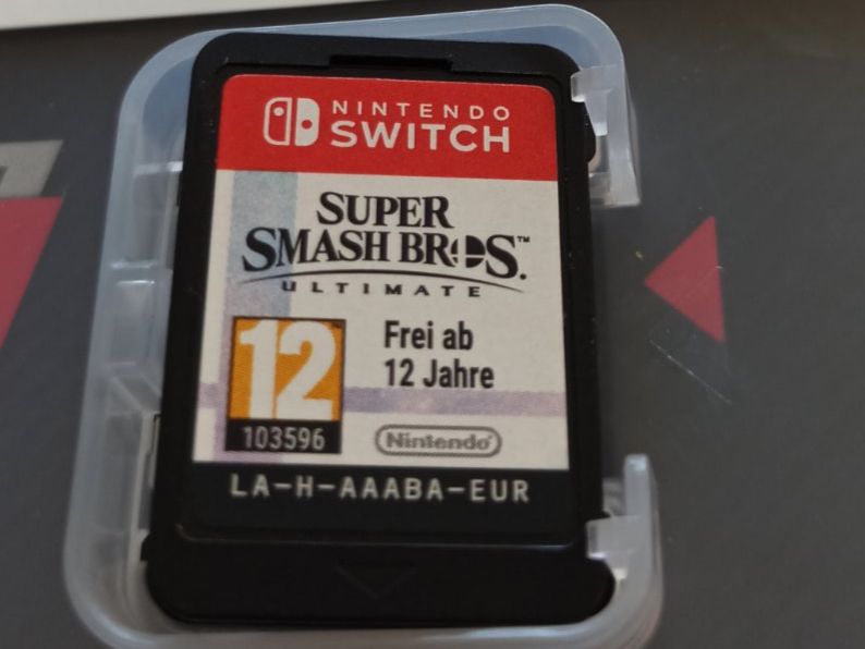 Giochi: Nintendo Super Smash Bros. Ultimate - Nintendo Switch / NSW – Usato da Oberweningen venduto da mar_87mx 3