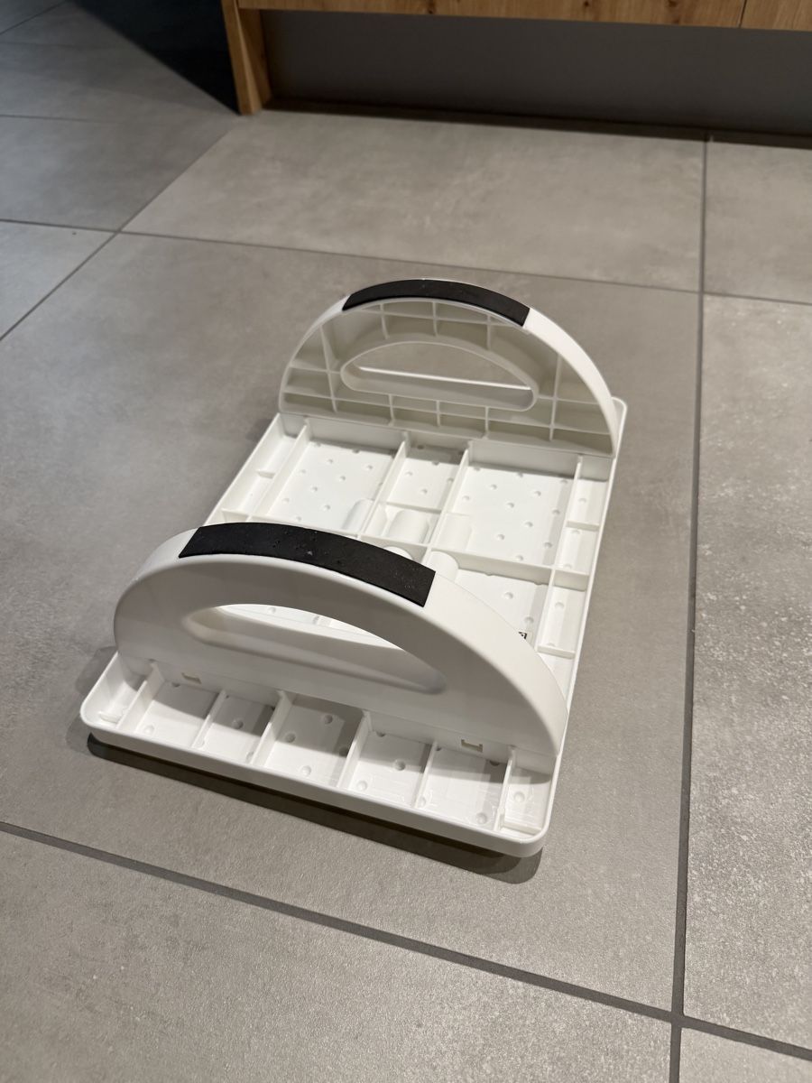 Sgabelli: Fussstütze / Footrest under desk – Usato da Seewen SZ venduto da mads_around 2