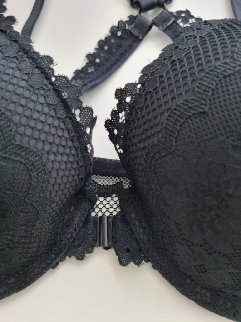 Autres dessous: BH schwarz D 75 mit Vorderverschluss – Neuf avec emballage d'origine à Zofingen par Felpa 1