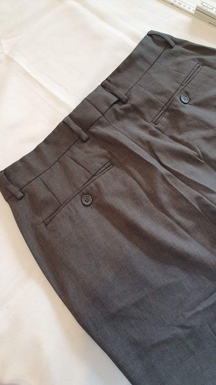 Pantaloni: Anzugs Bügelfalten Hose – Usato da Niederbuchsiten venduto da klengyel 4