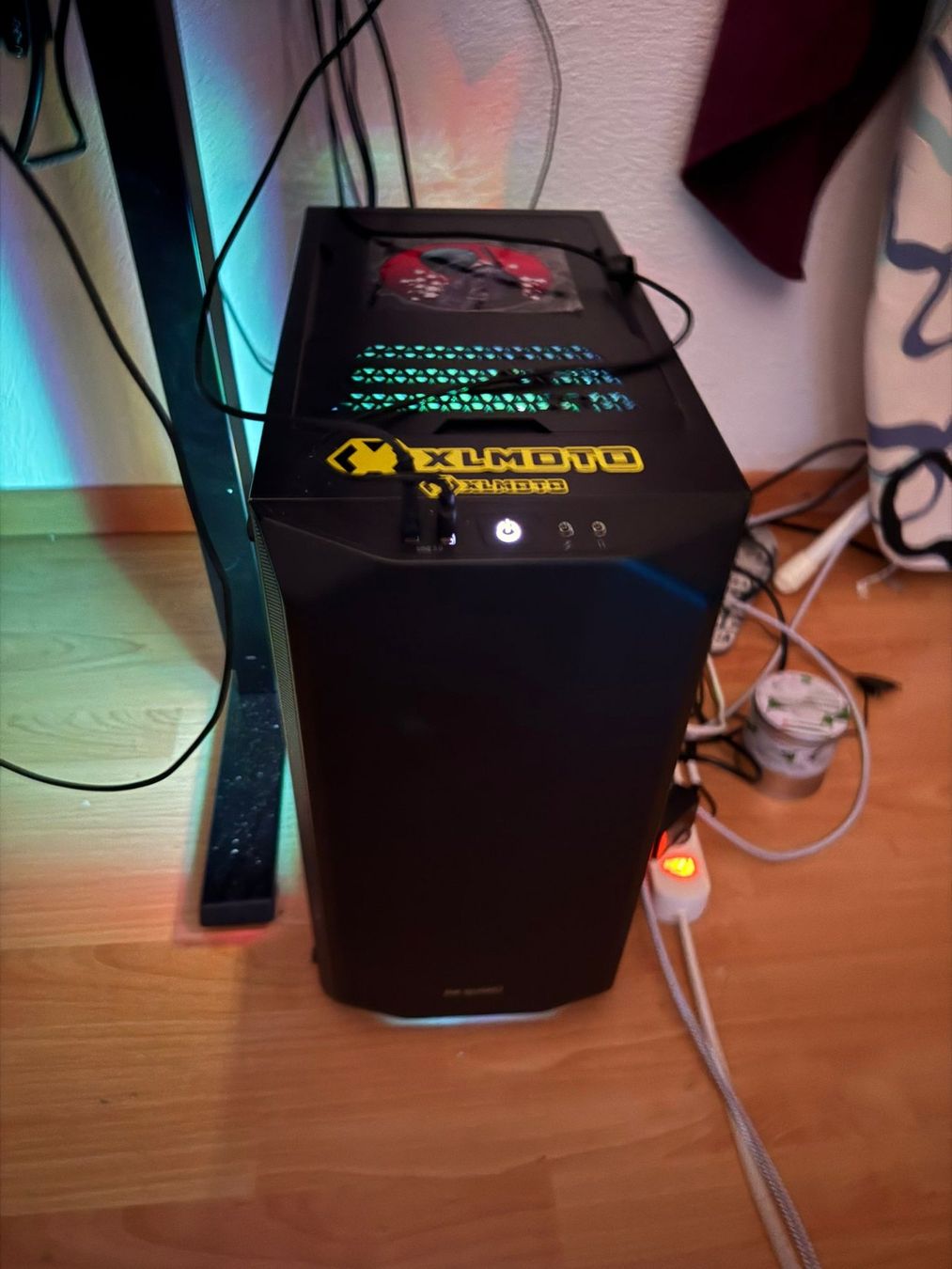 PCs: Gaming pc – Gebraucht aus Zürich von eft_lc7g