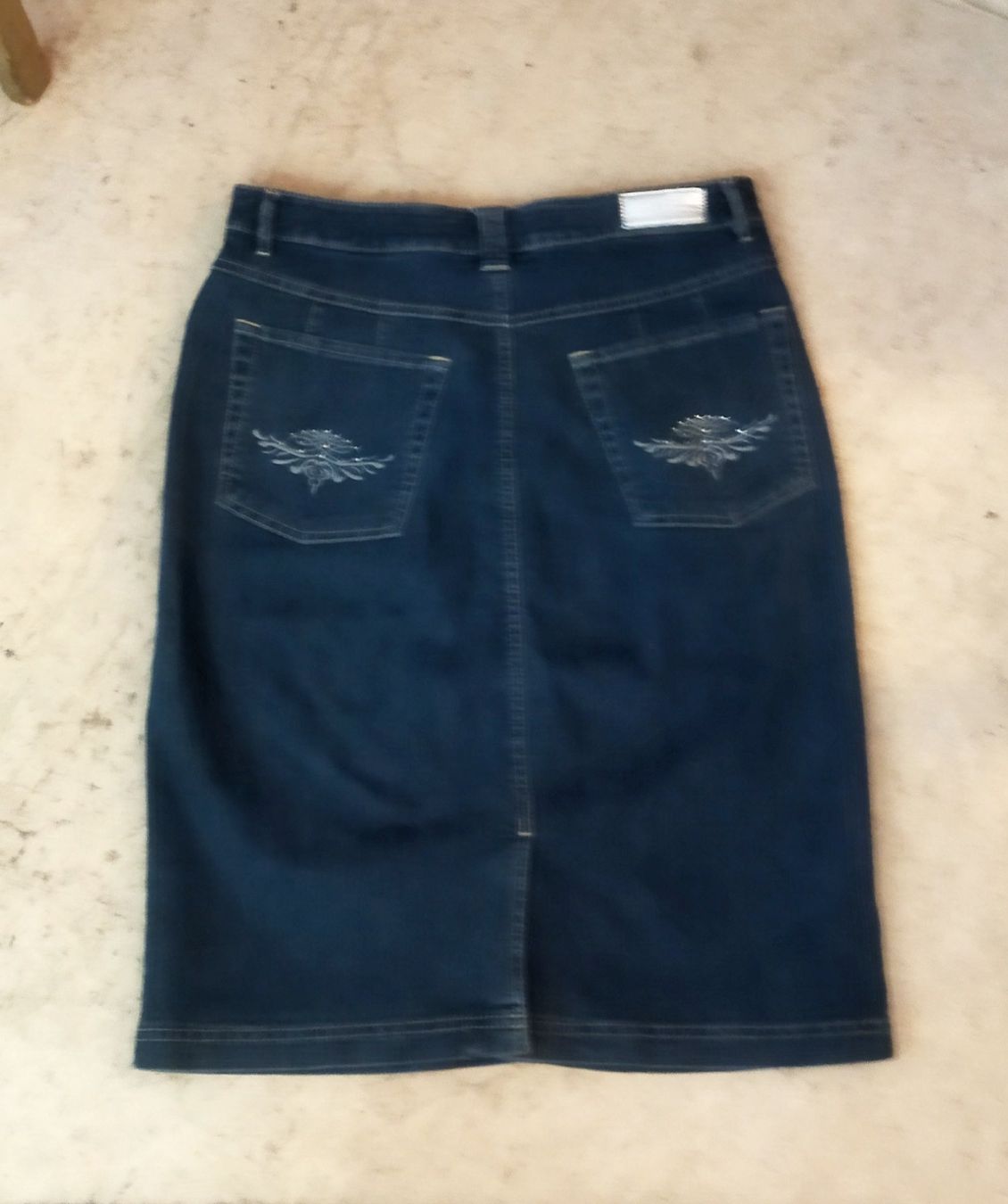 Gonne: Jeansrock S, dunkelblau – Usato da Wohlenschwil venduto da juliavst 1