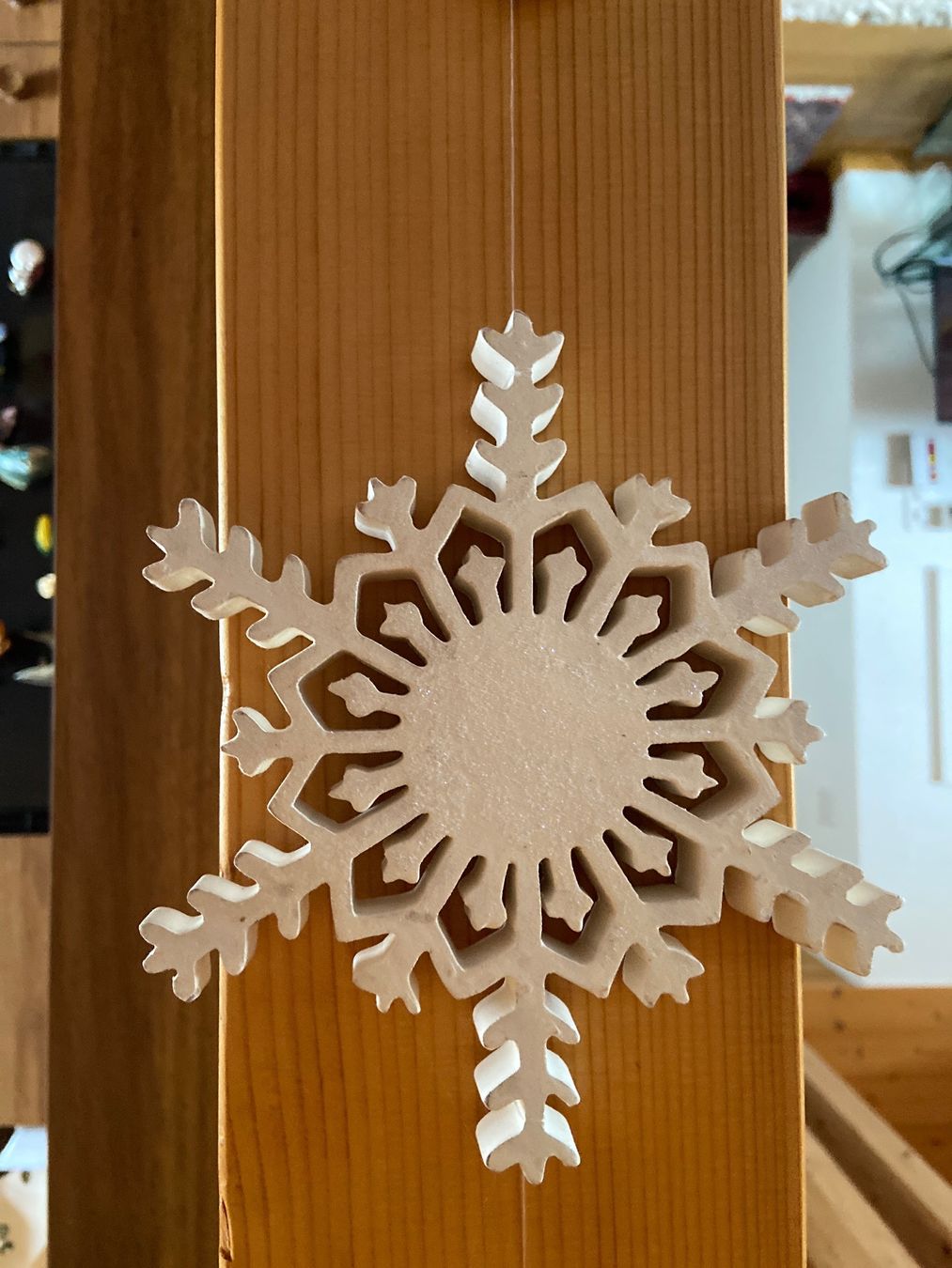 Globus Tutte le decorazioni: 3 Schneesterne Holz, sehr dekorativ aufhängen oder einzeln – Nuovo (secondo la descrizione) da Thalwil venduto da Sommerwende 3