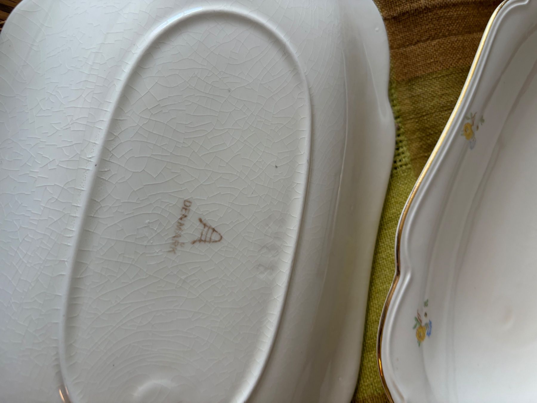 Royal Copenhagen Assiettes: Aluminia Denmark Faience Small Serving Platters X 2 – D'occasion à Luzern par AM2nd 2