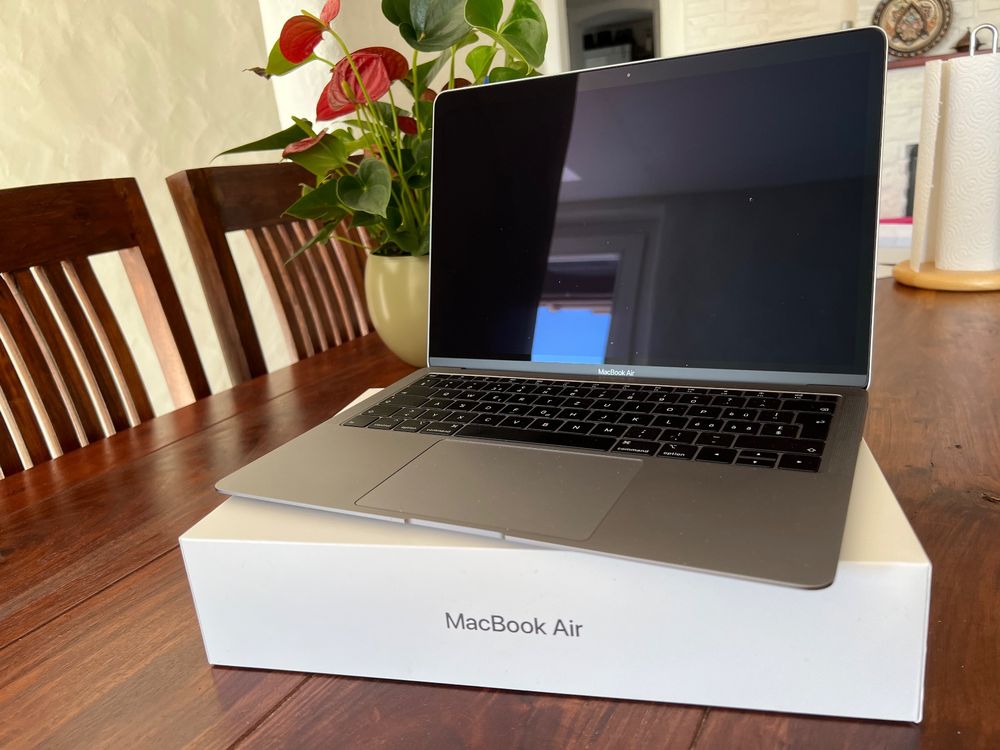 macbook-air-retina-13-inch-2019-kaufen-auf-ricardo