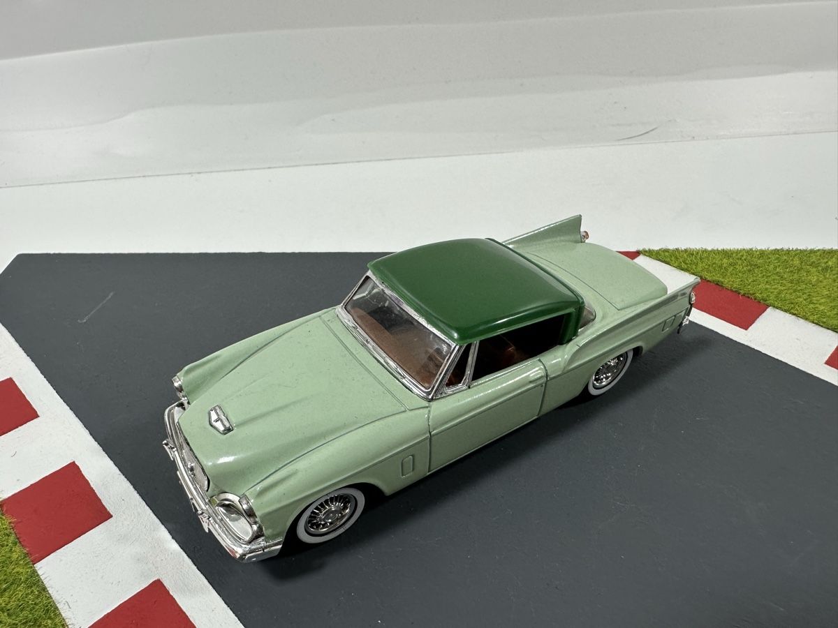 Solido Modellini d'auto: 1957 Studebaker Silver Hawk 1:43, SOLIDO – Usato da Zofingen venduto da rf9_x2xt 8