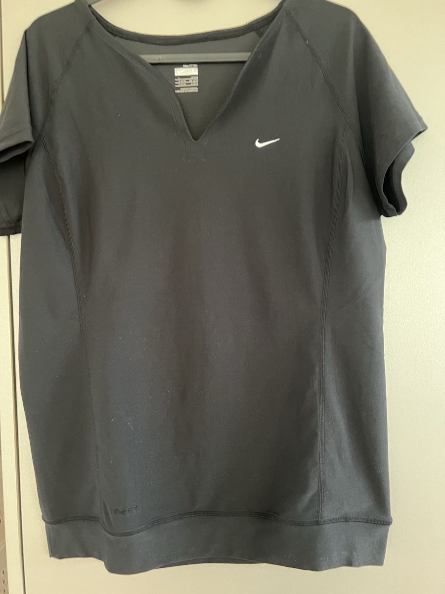 Nike T-Shirts: Nike Fit Dry Gr.L – Gebraucht aus rorschach von minadj 1
