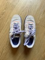 Nike Air Force 1 Turnschuhe lila/blau Grösse 38.5