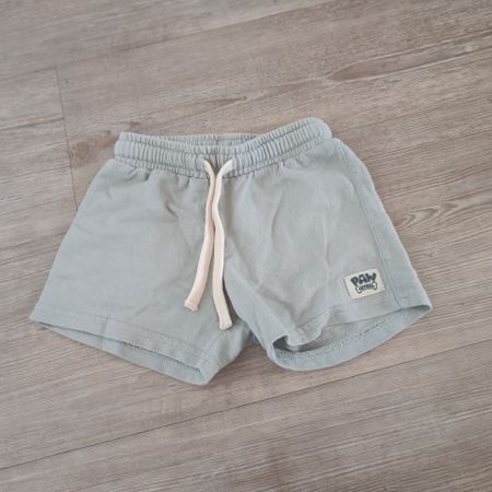 Shorts Grösse 86