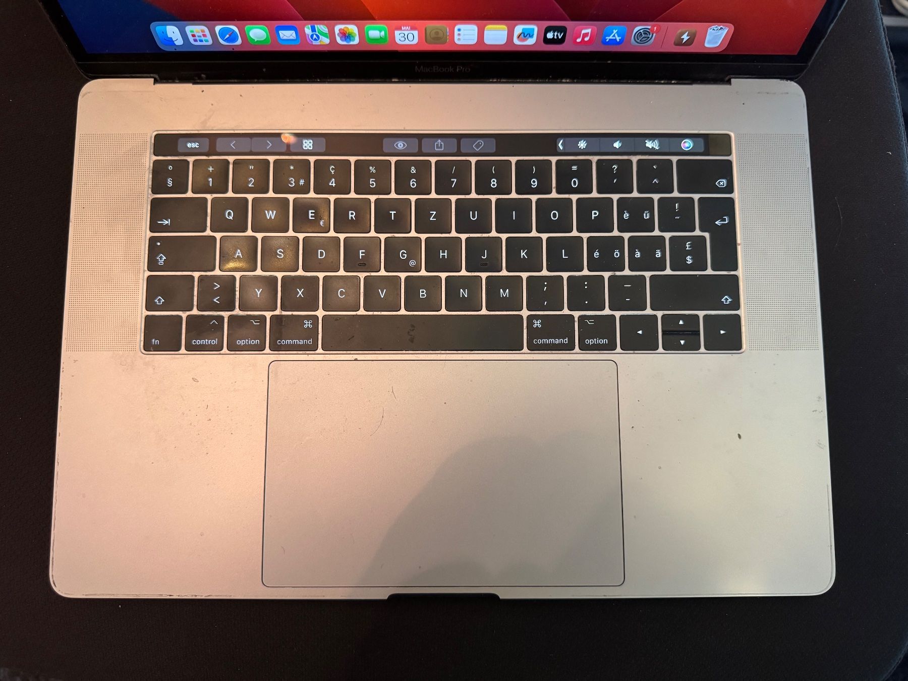Apple Notebook: MacBook Pro 15 256 GB SSD i7 – Usato da Adliswil venduto da Busys 1