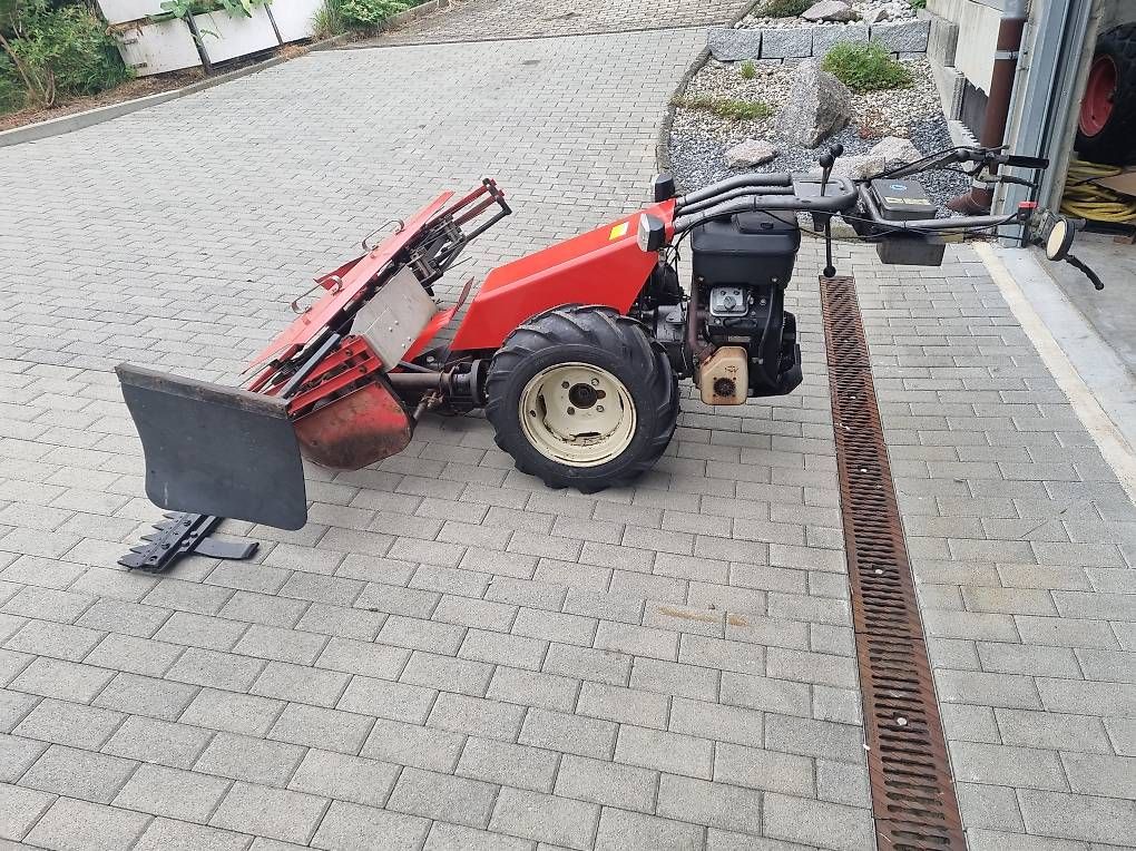 Tutte le macchine: Aebi AM 41 mit Bandeingraser – Usato da Fischbach LU venduto da luk_9tzs 1
