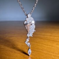 Collier cascade diamants
