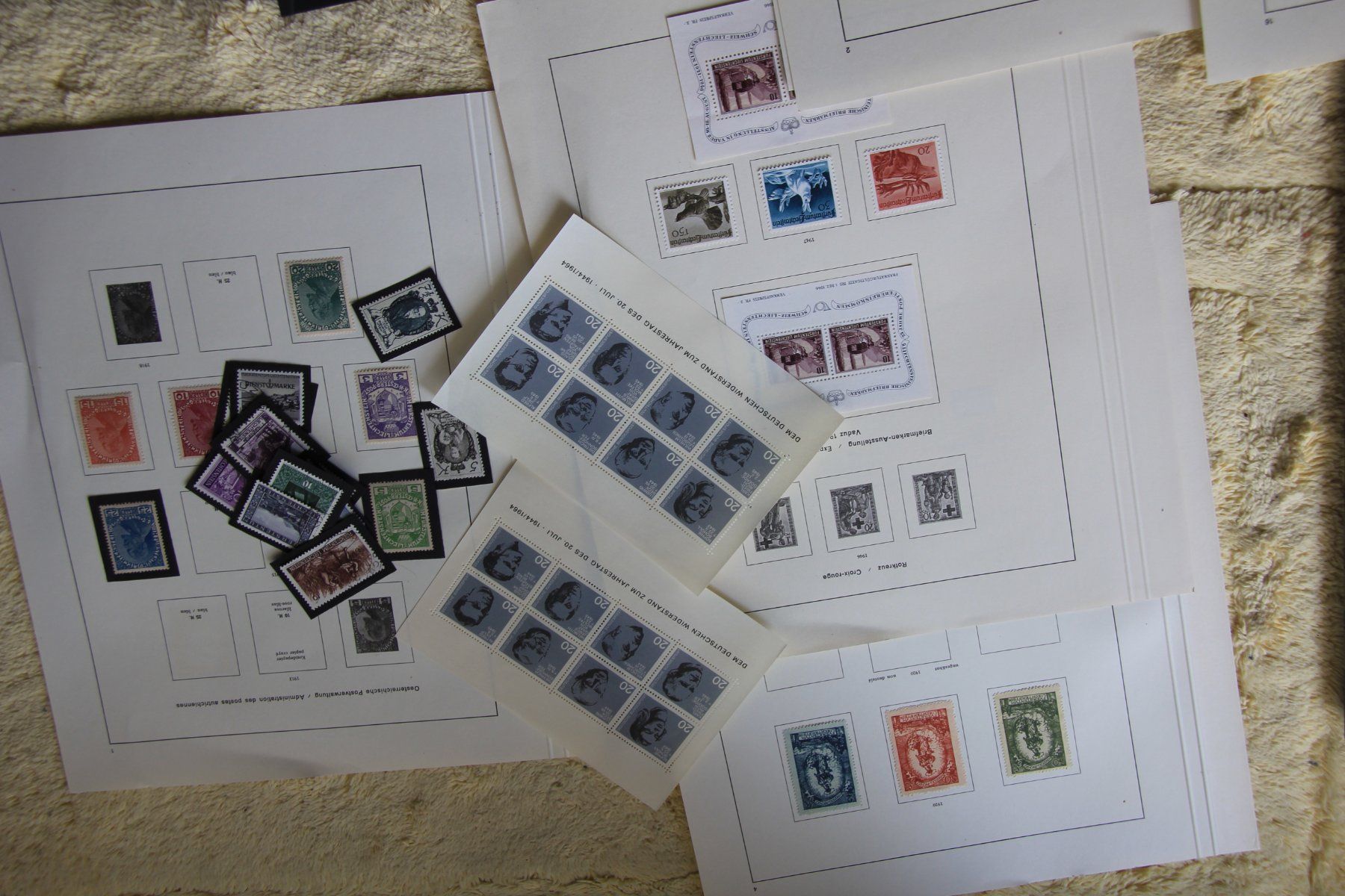 Tous les timbres: Briefmarkensammlung – D'occasion à Schlieren par Sternstunde2 5