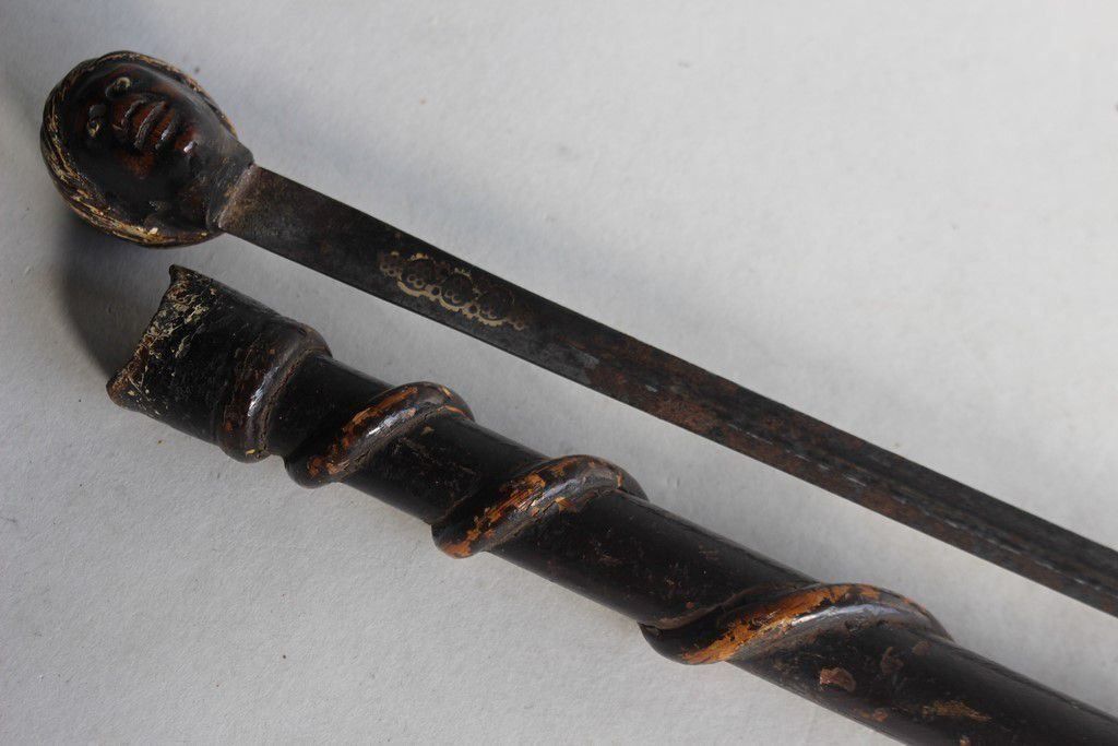 Altre raccolte & rarità: Ancienne Canne épée de chef africain – Usato da Vandoeuvres venduto da Dom-Tom 7